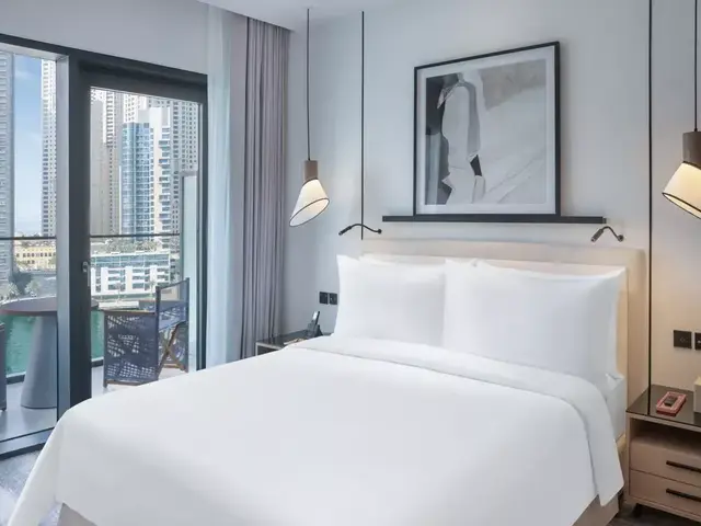 фото Vida Dubai Marina & Yacht Club изображение №2