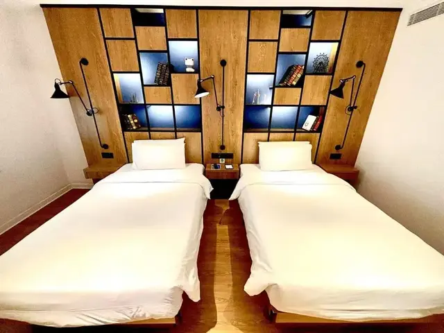 фото отеля Campanile Shanghai Huaihai изображение №33