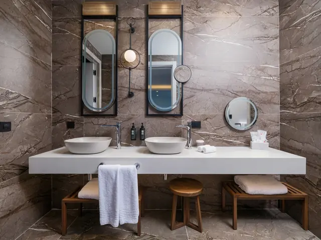 фото Anda Barut Collection изображение №2