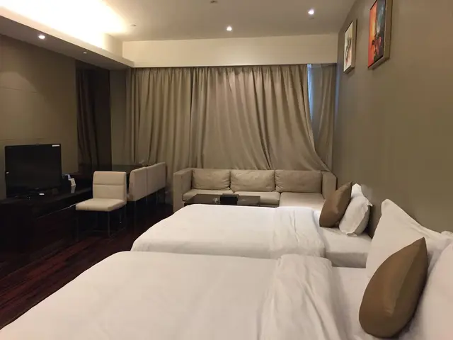 фото Silin Residence Poly World Trading Center изображение №18