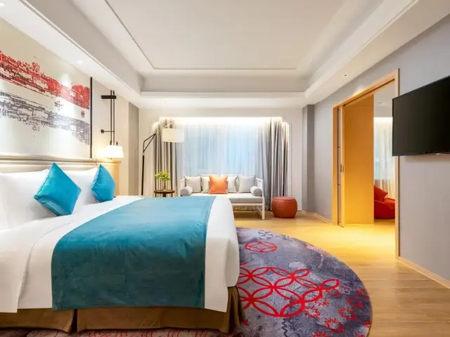 фотографии отеля Voco Guangzhou Shifu By IHG (ex. Holiday Inn Shifu) изображение №35