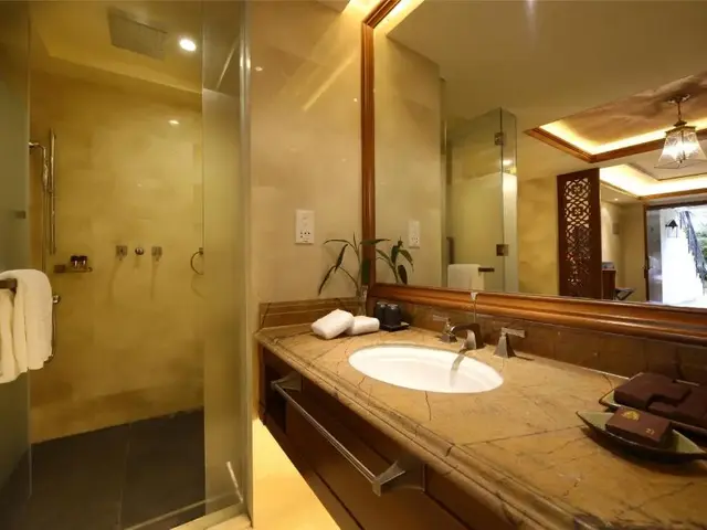 фотографии отеля Stony Brook Villa Jianguo Resort Sanya (Shixishu Jianguo Yalong Bay Resort) изображение №19