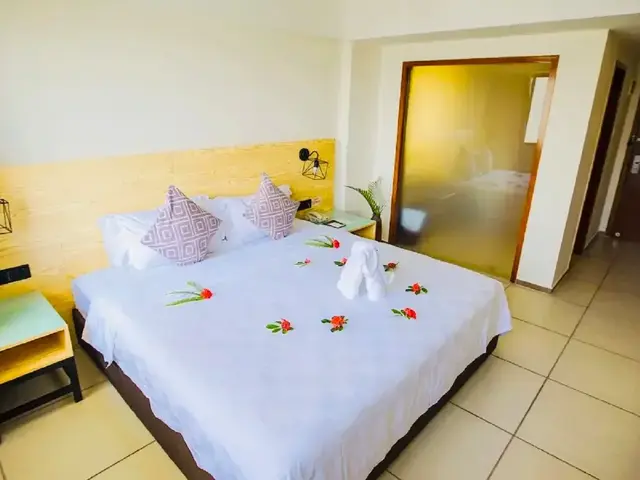 фотографии отеля J Hotel (ex. Yuhai International Resort; Azure Resort) изображение №7