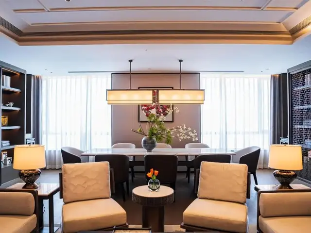 фото отеля Yuexiu Guangzhou, Curio Collection By Hilton изображение №21