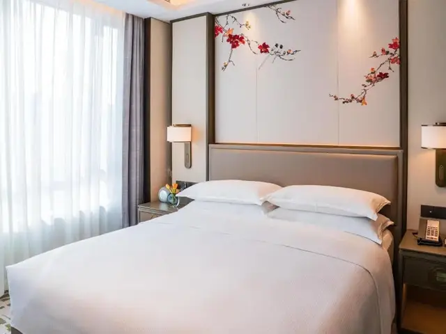 фото отеля Yuexiu Guangzhou, Curio Collection By Hilton изображение №5