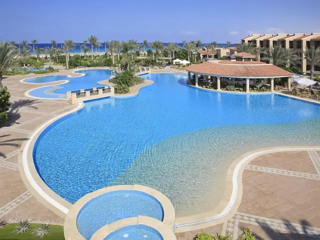 фото Jaz Almaza Beach изображение №10