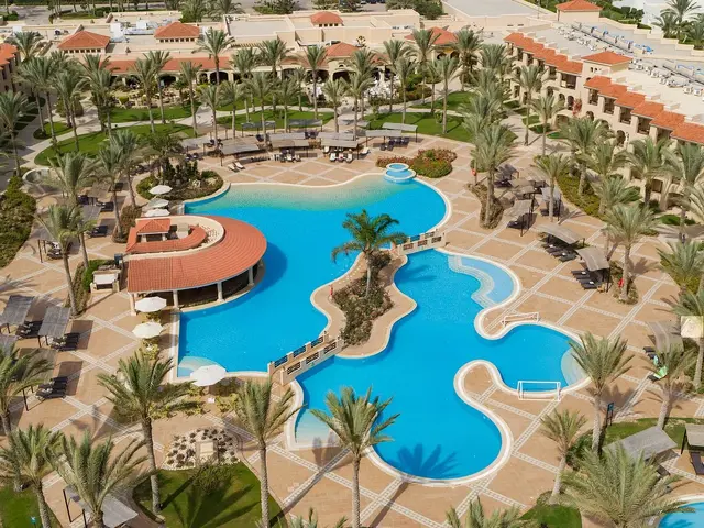 фото Jaz Almaza Beach изображение №6