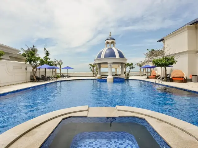 фотографии Lan Rung Beach Resort изображение №24