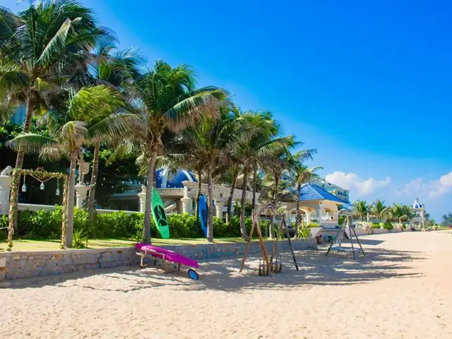 фото отеля Lan Rung Beach Resort изображение №9