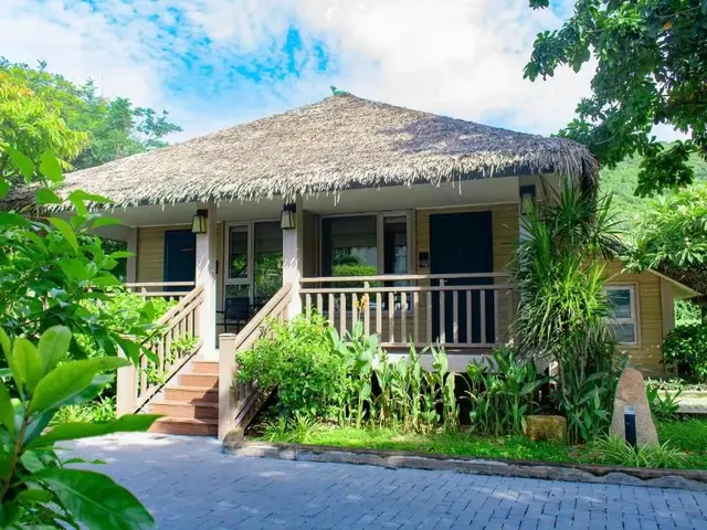 фото Lan Rung Beach Resort изображение №6