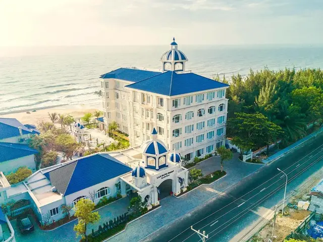 фото Lan Rung Beach Resort изображение №2