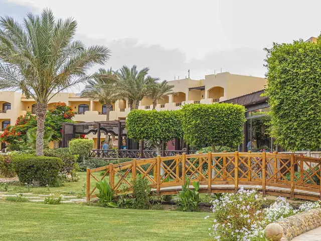 фотографии отеля Blend Elphistone Resort (ex. Elphistone Resort Marsa Alam) изображение №3