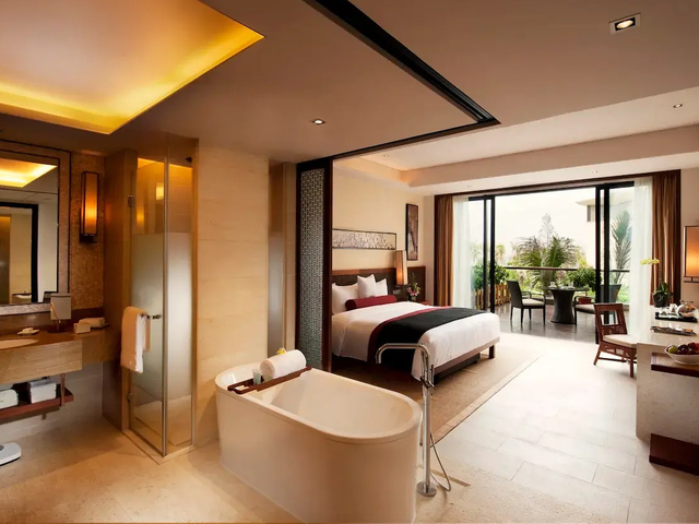фото отеля Wanda Realm Resort Sanya Haitang Bay (ex. DoubleTree Resort by Hilton Sanya Haitang Bay) изображение №5