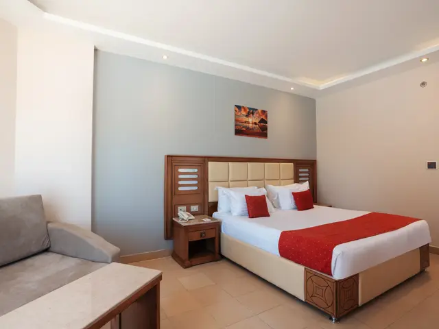 фото отеля Sunrise Serano Aqua Park Resort (ex. Riviera Aqua Park Resort By Sunrise (ex. Hawaii Riviera Aqua Park Resort) изображение №9