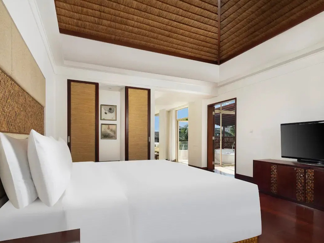 фотографии отеля Swissotel & Grand Mercure Sanya Yalong Bay (ex. Grand Mercure Sanya Yalong Bay; Huayu Resort & Spa Yalong Bay Sanya) изображение №19