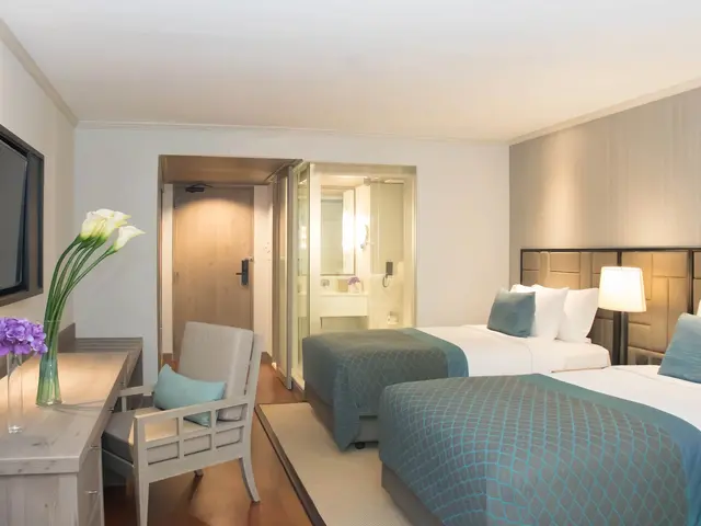 фото AVANI Pattaya Resort (ex. Pattaya Marriott Resort & Spa) изображение №2