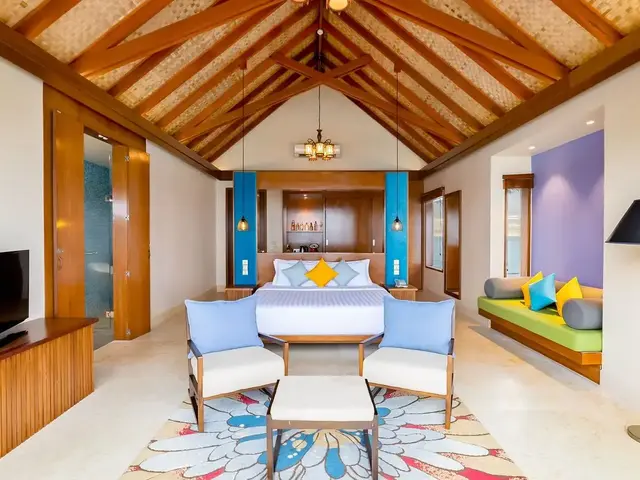 фотографии отеля Furaveri Island Resort & Spa изображение №3