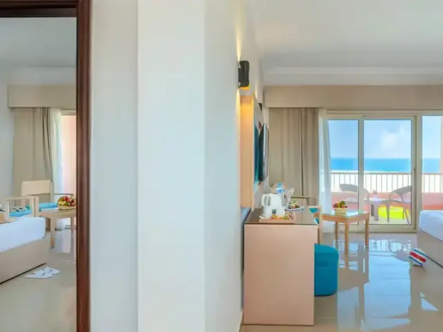 фото The Three Corners Happy Life Beach Resort (ex. Happy Life Resort) изображение №2