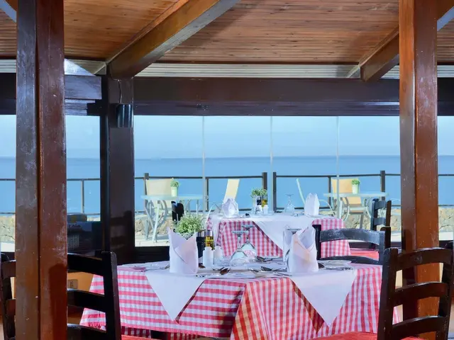 фотографии отеля Movenpick Resort El Sokhna  изображение №3