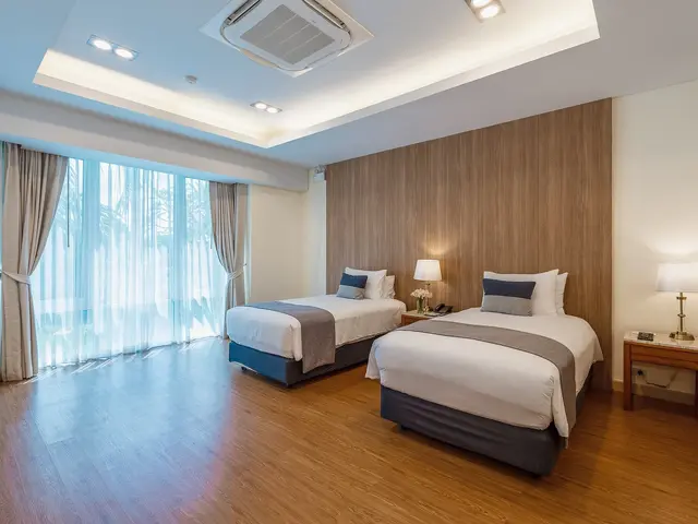 фото отеля Splash Beach Resort (ex. Grand West Sands Resort & Villas; Centara West Sands Phuket) изображение №45