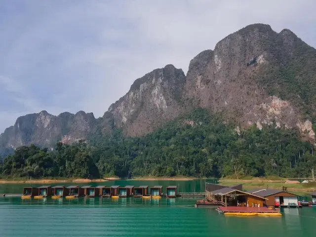 фотографии отеля 360 Issara Floating Resort изображение №11