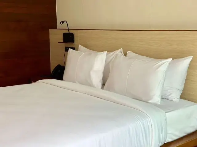фото 360 Issara Floating Resort изображение №10
