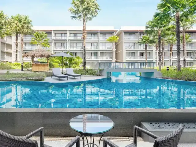 фотографии отеля Le Meridien Khao Lak Resort And Spa (ex. Bangsak Merlin Resort) изображение №3