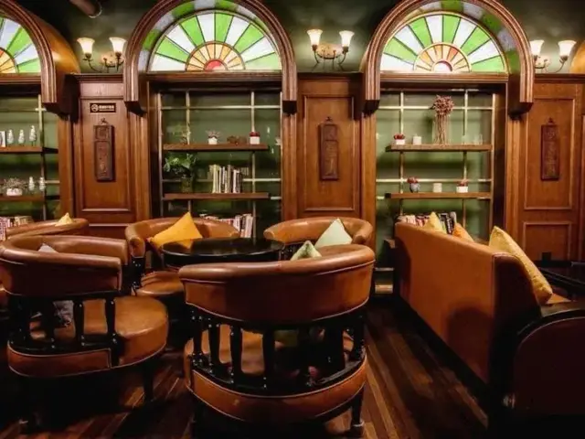 фотографии Gem (Shanghai Bund Nanjing East Road Pedestrian Street Shop) изображение №44