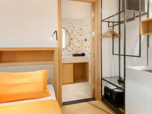 фотографии Gem (Shanghai Bund Nanjing East Road Pedestrian Street Shop) изображение №40