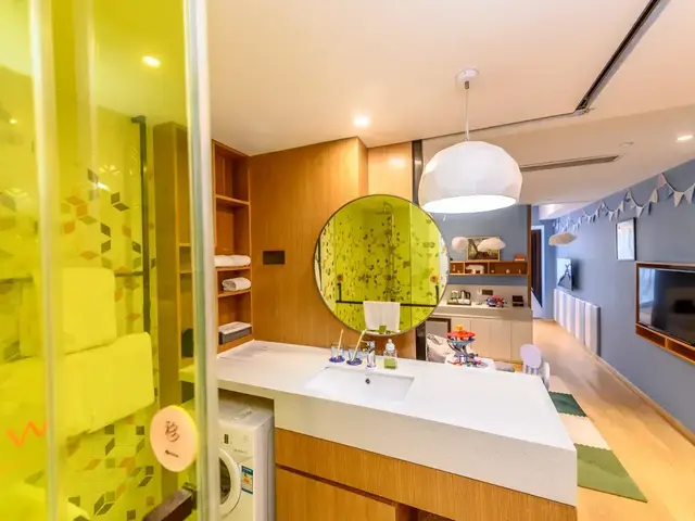 фото отеля Gem (Shanghai Bund Nanjing East Road Pedestrian Street Shop) изображение №21