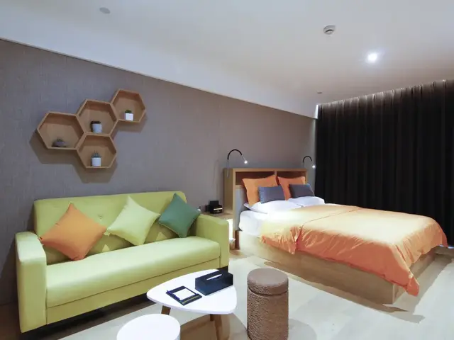 фотографии Gem (Shanghai Bund Nanjing East Road Pedestrian Street Shop) изображение №16