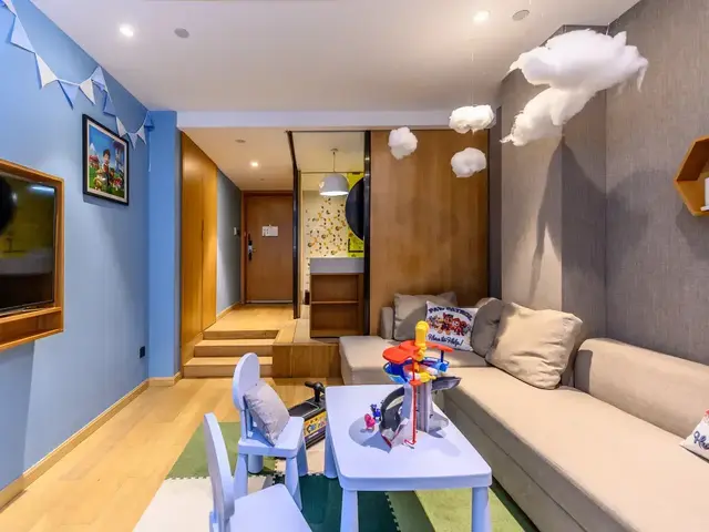 фото Gem (Shanghai Bund Nanjing East Road Pedestrian Street Shop) изображение №10