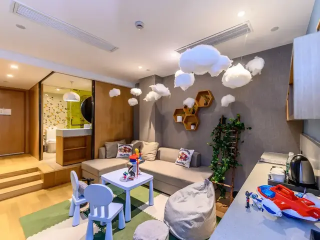 фото отеля Gem (Shanghai Bund Nanjing East Road Pedestrian Street Shop) изображение №5