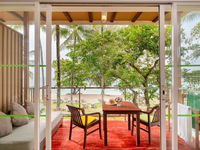 фото отеля The Briza Beach Resort (ex. The Briza Khao Lak) изображение №9