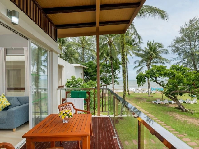фотографии The Briza Beach Resort (ex. The Briza Khao Lak) изображение №4