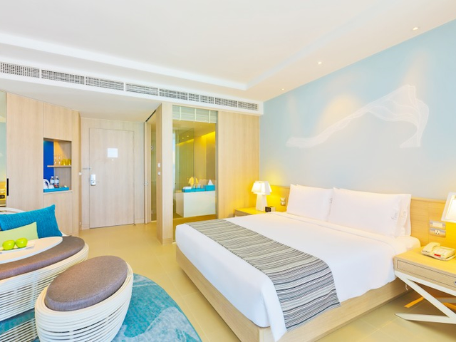 фотографии отеля Holiday Inn Pattaya изображение №3