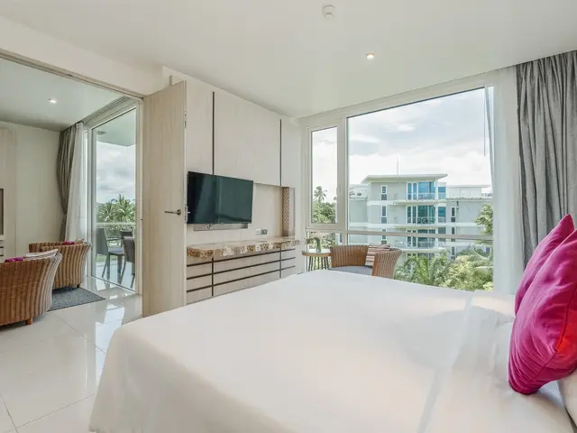 фото Splash Beach Resort (ex. Grand West Sands Resort & Villas; Centara West Sands Phuket) изображение №34