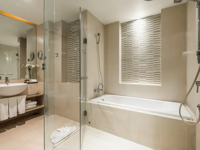 фотографии отеля Splash Beach Resort (ex. Grand West Sands Resort & Villas; Centara West Sands Phuket) изображение №27