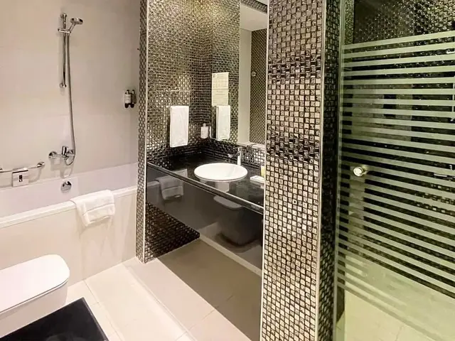 фото Signature 1 Hotel Tecom, Barsha Heights (ex. Somewhere Hotel Tecom) изображение №2