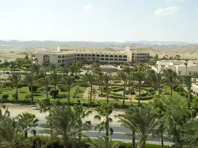 фотографии отеля Flamenco Beach & Resort изображение №47