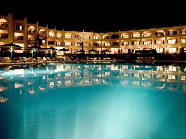 фотографии отеля Flamenco Beach & Resort изображение №31