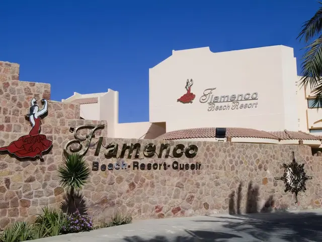 фотографии отеля Flamenco Beach & Resort изображение №27