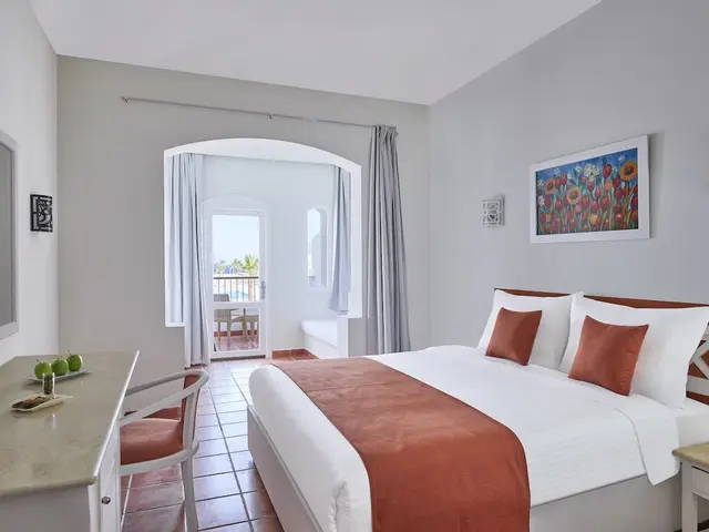 фото отеля Jaz Neo Reef Marsa (ex. Jaz Solymar Reef Marsa; Jaz SuneoClub Reef) изображение №25