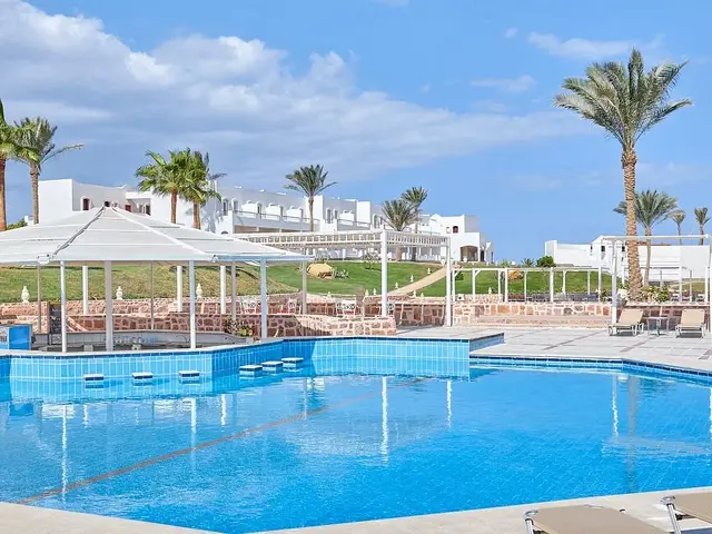 фото отеля Jaz Neo Reef Marsa (ex. Jaz Solymar Reef Marsa; Jaz SuneoClub Reef) изображение №5