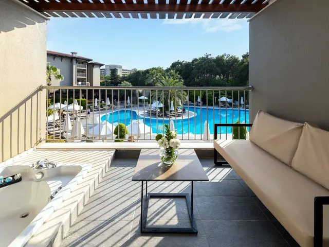 фото Barut Hemera изображение №6