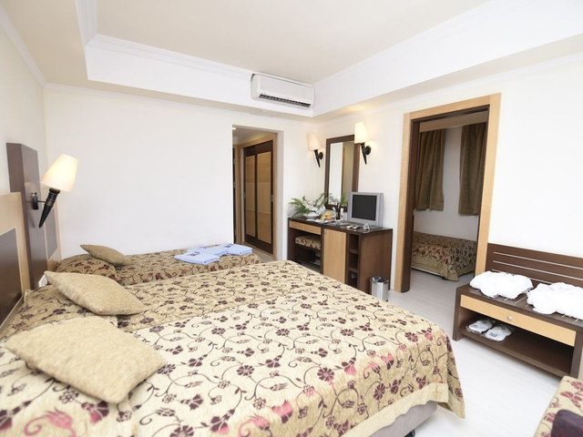 фото Viking Garden Hotel & Spa (ex. Garden Resort Bergamot; Garden Resort) изображение №2