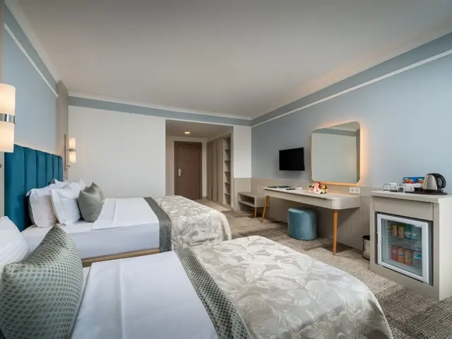 фотографии отеля Pine Beach (ex. Maritim Pine Beach) изображение №3