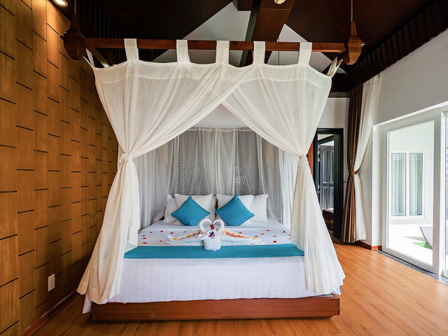 фото Mercury Phu Quoc Resort & Villas изображение №2