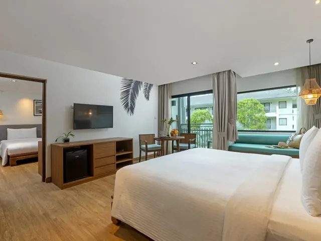 фотографии отеля Outrigger Khao Lak Beach Resort (ex.Manathai; Royal Bangsak Beach Resort) изображение №3