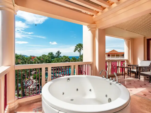 фото Centara Grand Beach Resort Phuket изображение №18